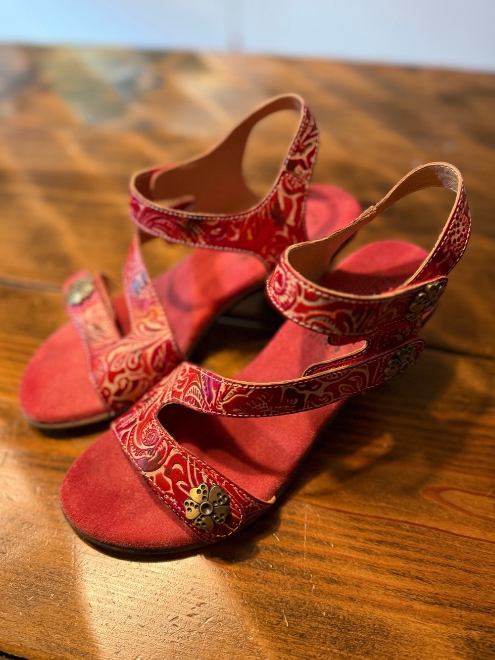 Spring Step L’artiste red leather wedge sandals sz 41